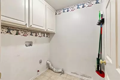 28165 Ashbrook, Valencia, CA 91354 - Photo 17
