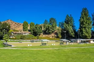 19155 Ave Of The Oaks, Newhall, CA 91321 - Photo 25