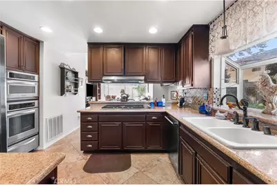 42526 61st, Lancaster, CA 93536 - Photo 7