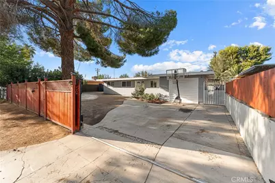 1027 W Avenue J12, Lancaster, CA 93534 - Photo 3