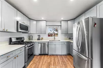 1027 W Avenue J12, Lancaster, CA 93534 - Photo 11