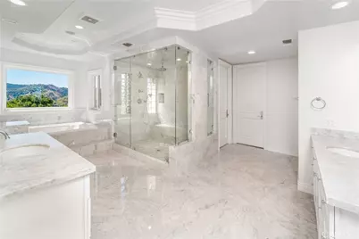 23483 Park Colombo, Calabasas, CA 91302 - Photo 27