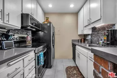7740 Redlands Street #G3092, Playa del Rey, CA 90293 - Photo 5