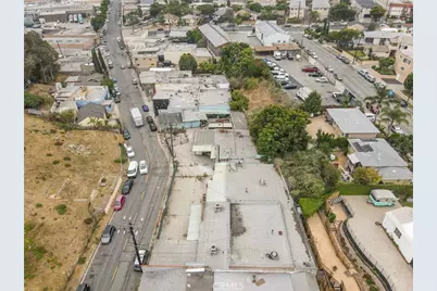 335 E Beach Avenue, Inglewood, CA 90302 - Photo 19