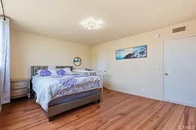 5429 Newcastle #303, Encino, CA 91316 - Photo 17