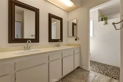 8933 Willis #15, Panorama City, CA 91402 - Photo 21