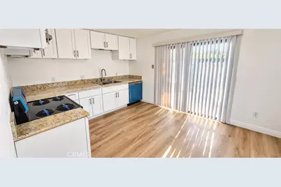2824 N Half Moon Drive, Bakersfield, CA 93309 - Photo 7