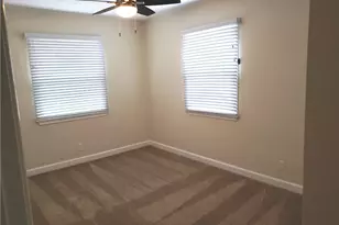 22436 Avenue San Luis, Woodland Hills, CA 91364 - Photo 15