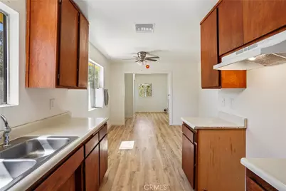 11618 Rosewood Avenue, Morongo Valley, CA 92256 - Photo 29
