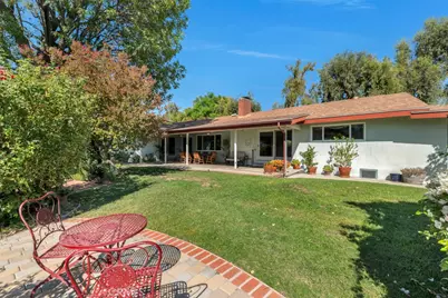 11583 Zelzah Avenue, Granada Hills, CA 91344 - Photo 31