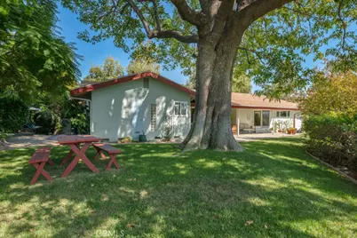 11583 Zelzah Avenue, Granada Hills, CA 91344 - Photo 45