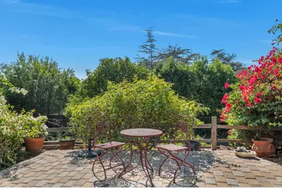 11583 Zelzah Avenue, Granada Hills, CA 91344 - Photo 37