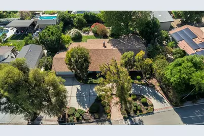 11583 Zelzah Avenue, Granada Hills, CA 91344 - Photo 57