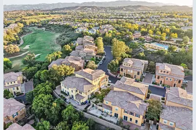 27006 Pebble Beach Drive, Valencia, CA 91381 - Photo 9