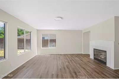 2116 Knollwood Court Court, Rosamond, CA 93560 - Photo 9