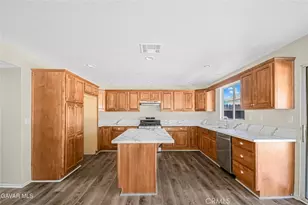 2116 Knollwood Ct Ct, Rosamond, CA 93560 - Photo 13