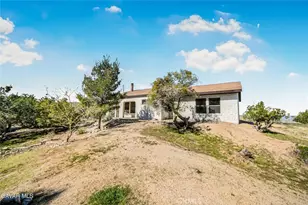 31720 96th St E, Littlerock, CA 93543 - Photo 1
