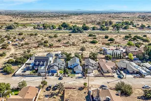 36466 Harold 3rd St, Palmdale, CA 93550 - Photo 11