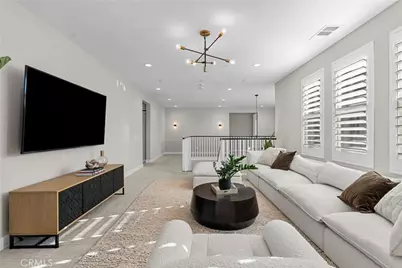 18802 Juniper Springs, Canyon Country, CA 91387 - Photo 21