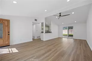 27441 Walnut Springs, Canyon Country, CA 91351 - Photo 3