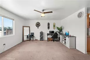 21041 Vivian Ct, California City, CA 93505 - Photo 15