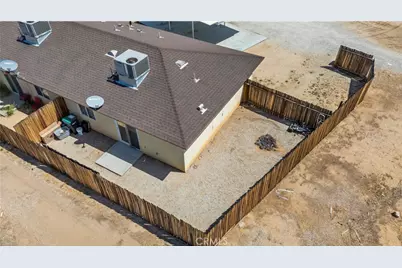 21041 Vivian Court, California City, CA 93505 - Photo 9