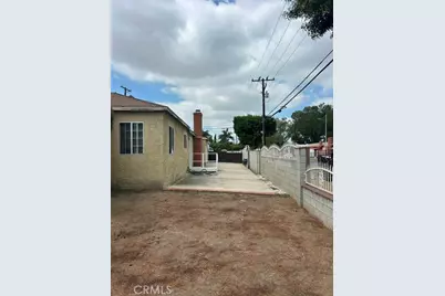 1301 S Castlegate, Compton, CA 90221 - Photo 3