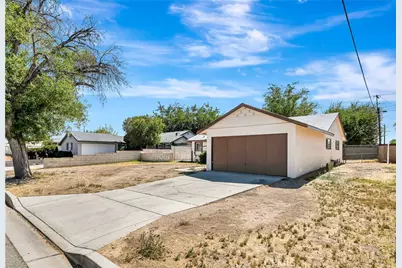 1438 W Avenue H-14, Lancaster, CA 93534 - Photo 37