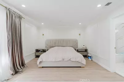 9231 1/2 Cedros Avenue, Panorama City, CA 91402 - Photo 15