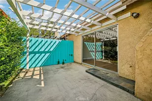 9930 Owensmouth Ave, Chatsworth, CA 91311 - Photo 33