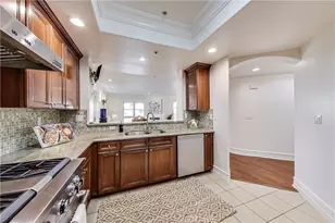 12026 Hoffman St, Studio City, CA 91604 - Photo 9