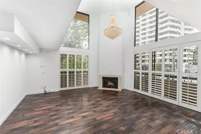 10590 Wilshire Boulevard #305, Los Angeles, CA 90024 - Photo 3