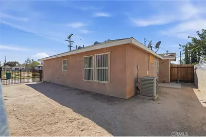 45019 Division, Lancaster, CA 93535 - Photo 17