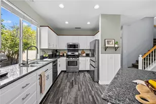 28407 Meadowlark Ct, Valencia, CA 91354 - Photo 5