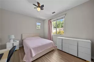 26811 Brookhollow Dr, Valencia, CA 91355 - Photo 19