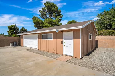 2561 W Avenue K, Lancaster, CA 93536 - Photo 55