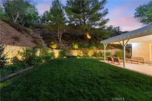 28628 Applewood Ln, Castaic, CA 91384 - Photo 5