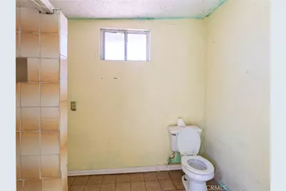 11465 Amboy Ave., Mission Hills (San Fernando), CA 91340 - Photo 9