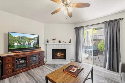 15612 Hillview, Granada Hills, CA 91344 - Photo 19
