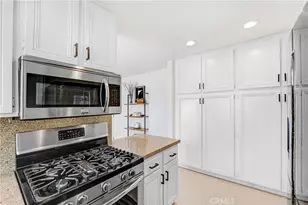 11621 Tampa Ave, Porter Ranch, CA 91326 - Photo 7