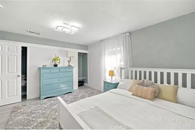 7339 Alabama Avenue, Canoga Park, CA 91303 - Photo 17