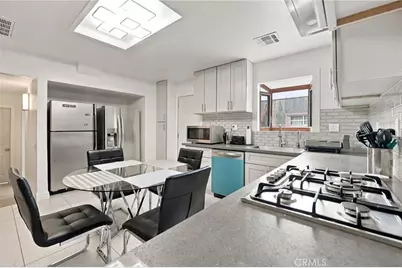 7339 Alabama Avenue, Canoga Park, CA 91303 - Photo 7