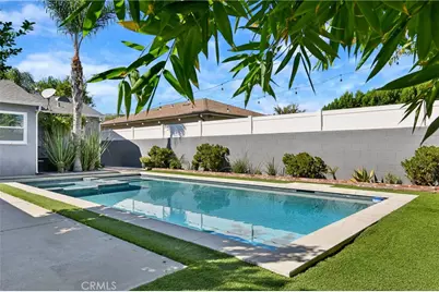 6440 Hanna Avenue, Woodland Hills, CA 91303 - Photo 33