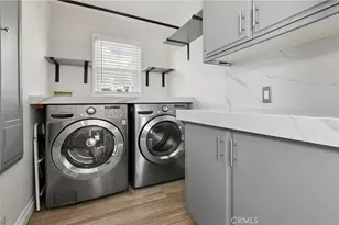 6440 Hanna Ave, Woodland Hills, CA 91303 - Photo 13
