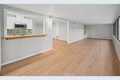 26331 Oakspur Drive #C, Newhall, CA 91321 - Photo 11