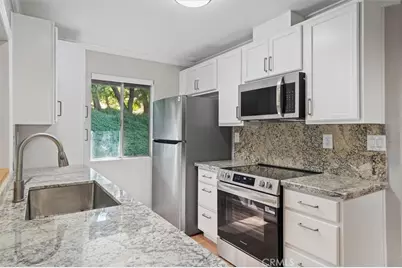 26331 Oakspur Drive #C, Newhall, CA 91321 - Photo 7