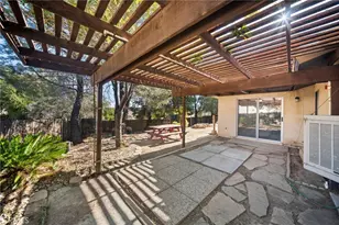 14194 Montecito Dr, Victorville, CA 92395 - Photo 29