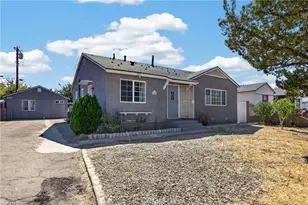 1302 E Ave R2, Palmdale, CA 93550 - Photo 1