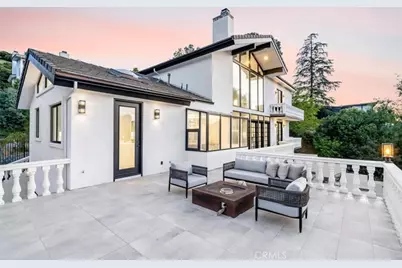 23555 Summit Dr, Calabasas, CA 91302 - Photo 43