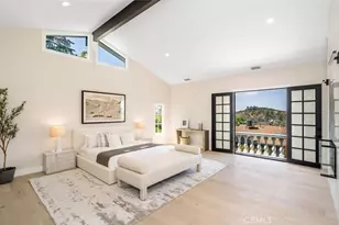 23555 Summit Dr, Calabasas, CA 91302 - Photo 19